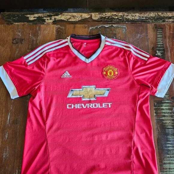 Manchester United 2015-16 Home Jersey Adidas Chevrolet Sponsor Size XL - Picture 1 of 2